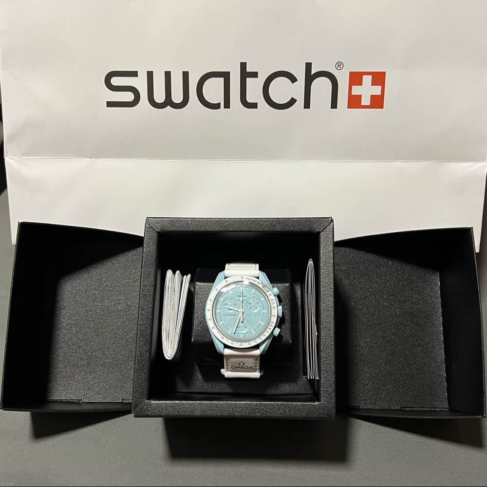 Swatch x Omega - Mission to Uranus